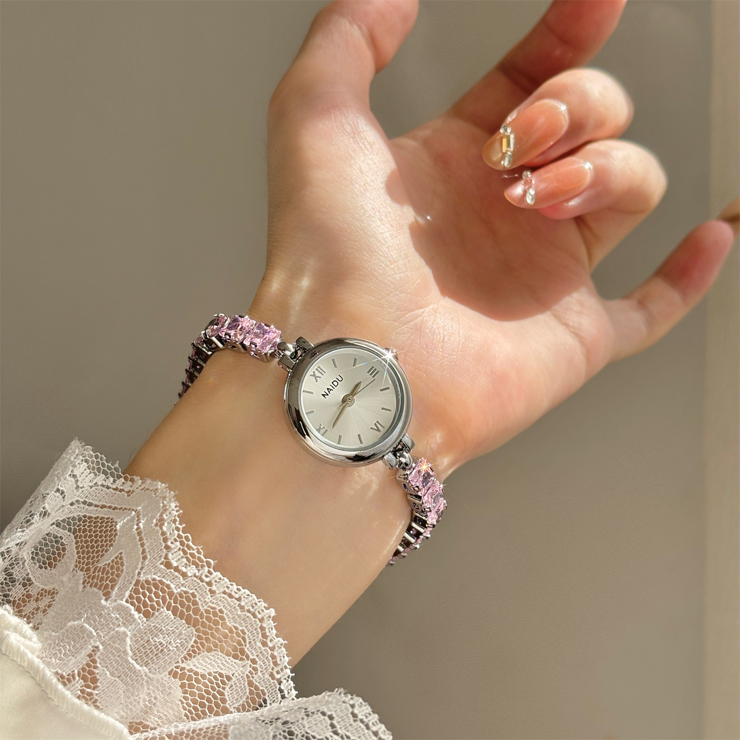 New Fashion Diamond-encrusted  - Luxury Watch Levels ulasan dan harga
