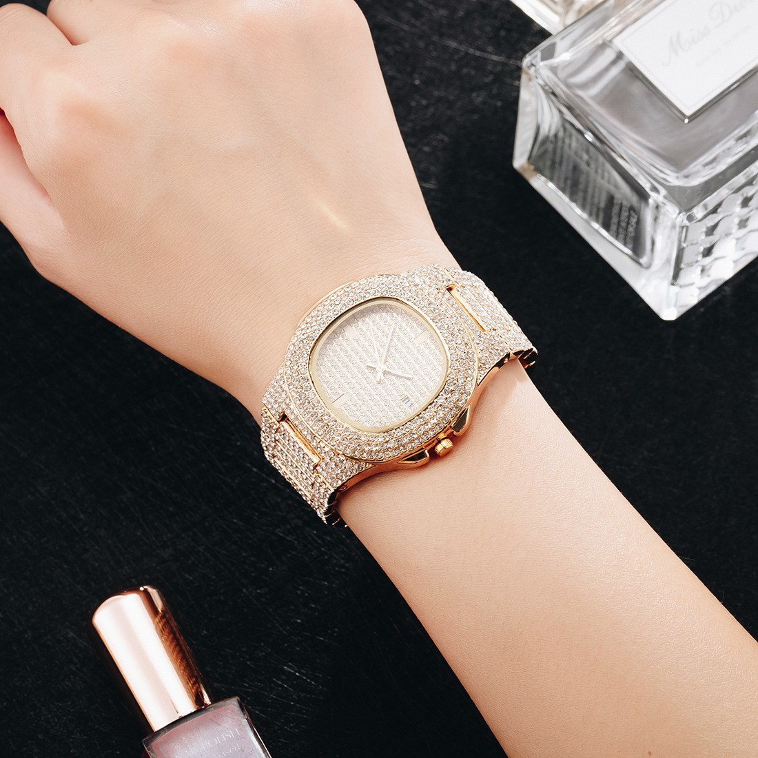 New Fashionable Full Diamond M - Luxury Watch Trading ulasan dan harga